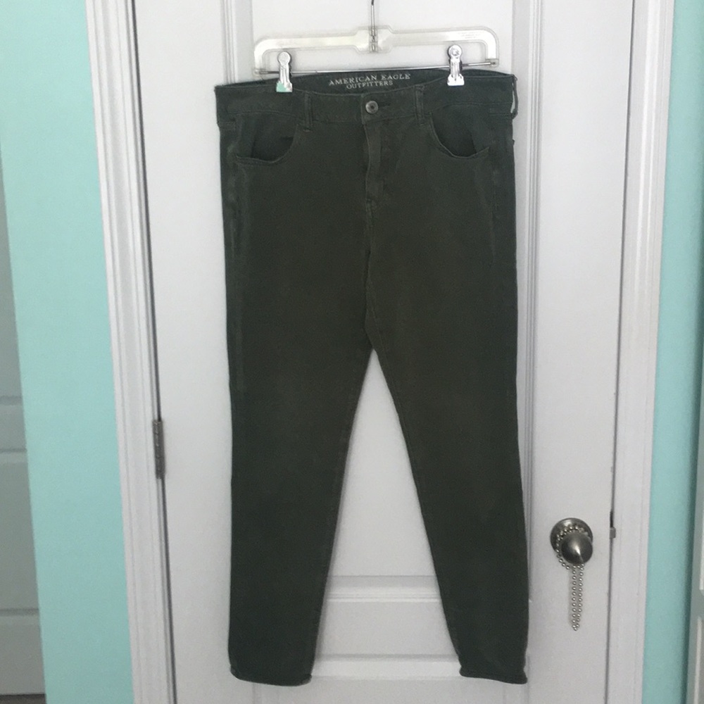 Olive Green American Eagle Jeggings